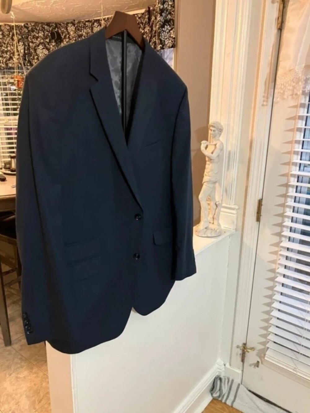 Perry Ellis size 48R suit jacket in awesome condition.